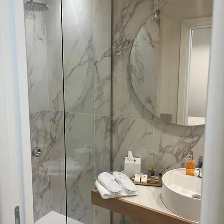 Hera And 招待所 阿格里真托