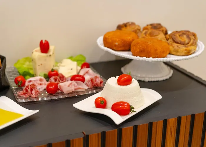 Hera And Affittacamere 4*