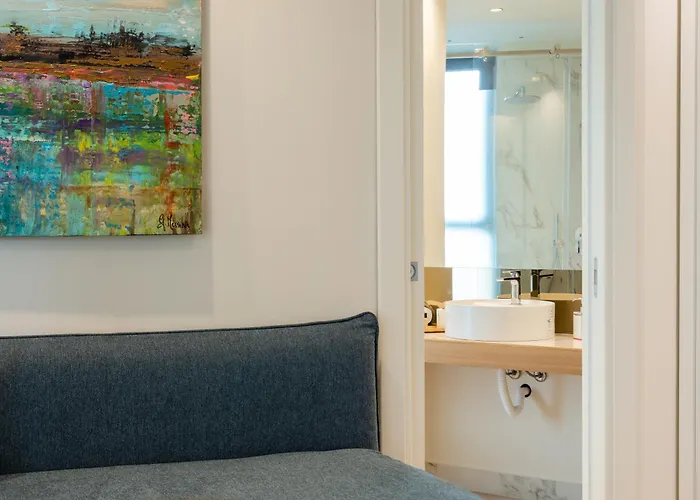 Guest house Hera And 4*